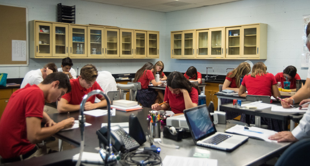 Students work in the upgraded Tridave Lab.