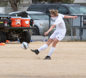B Soccer 013 (6)